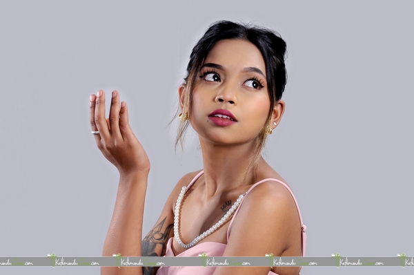 Aakriti Sundas – Gallery 2